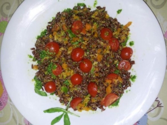 red rice salad with cucumber and tomato