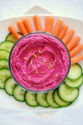 beetroot hummus dip