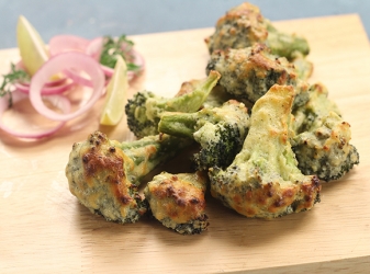 CRISPY ROASTED BROCCOLI