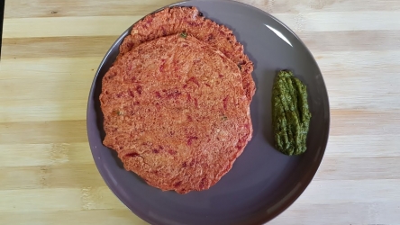 oats ,besan and beetroot chilla