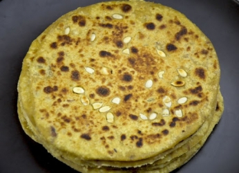 sweet pumpkin parantha